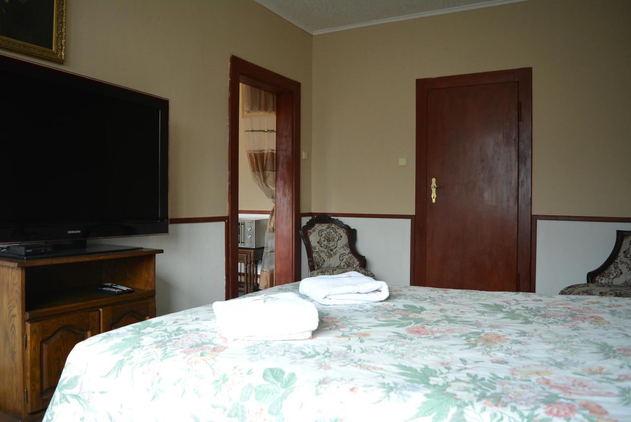 Hotel Posta เดชชิน ภายนอก รูปภาพ